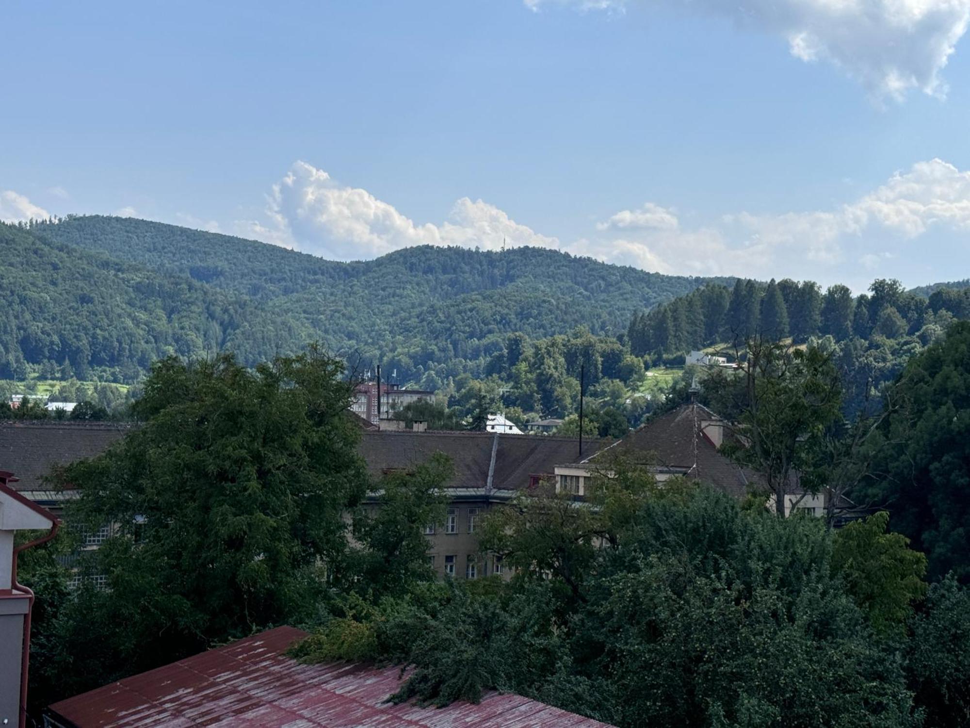 Penzion Grand, Self Check-In, Free Private Parking Banska Bystrica Exterior photo