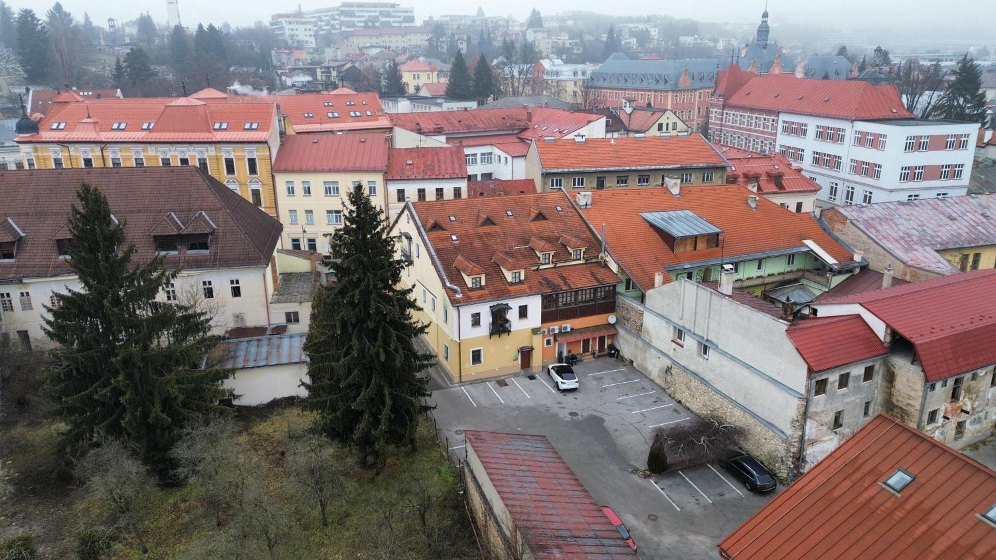 Penzion Grand, Self Check-In, Free Private Parking Banska Bystrica Exterior photo