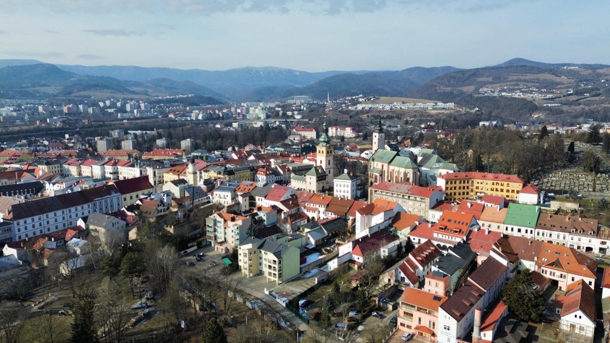 Penzion Grand, Self Check-In, Free Private Parking Banska Bystrica Exterior photo
