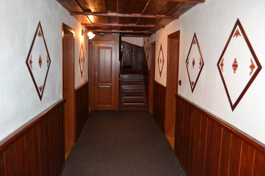 Penzion Grand, Self Check-In, Free Private Parking Banska Bystrica Exterior photo